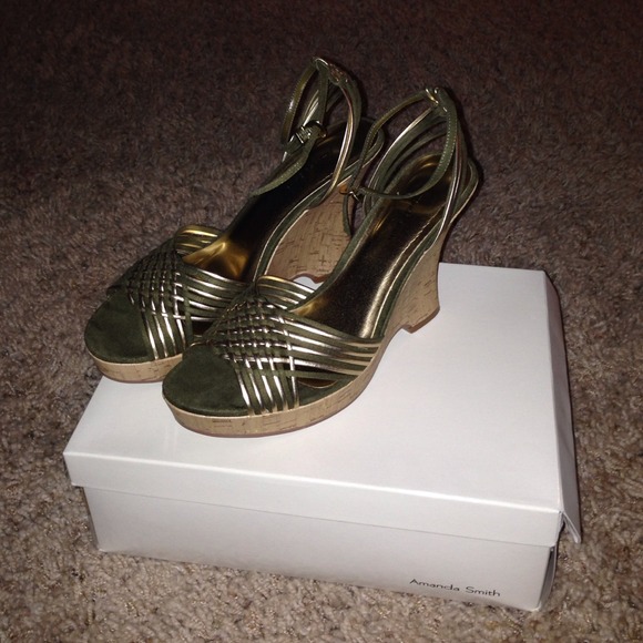 Wedges Sz 9