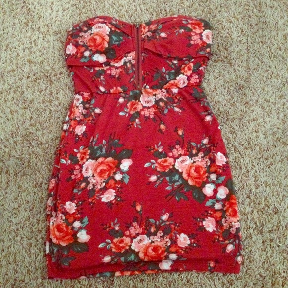 Gorgeous Floral Dress/Shirt 🌸