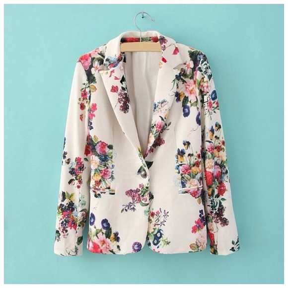 Jackets & Blazers - Floral Blazer