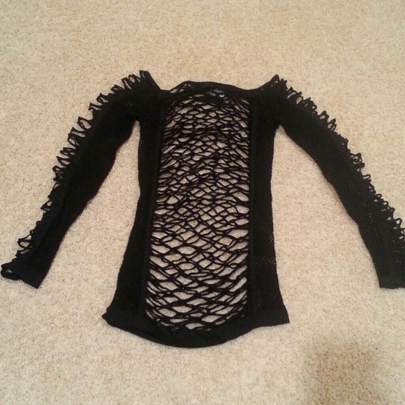 *SOLD IN BUNDLE* Black cover up top
