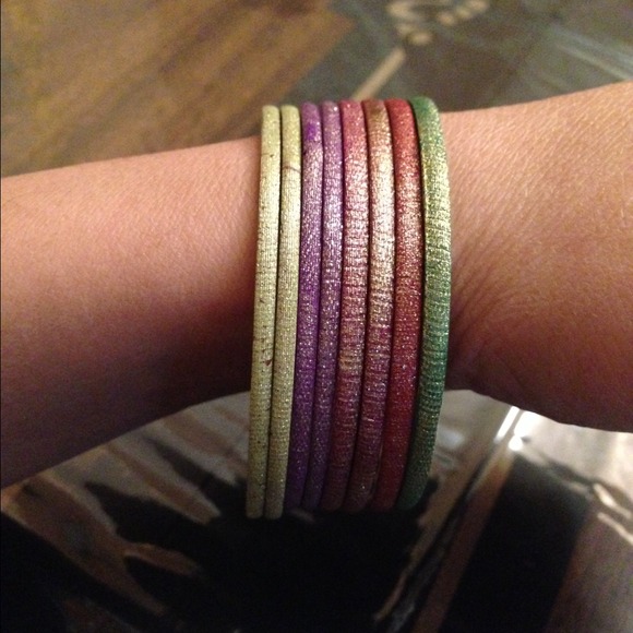 New bangle - Picture 2 of 2