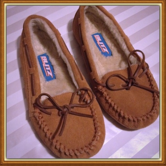 Blitz Shoes - Moccasins
