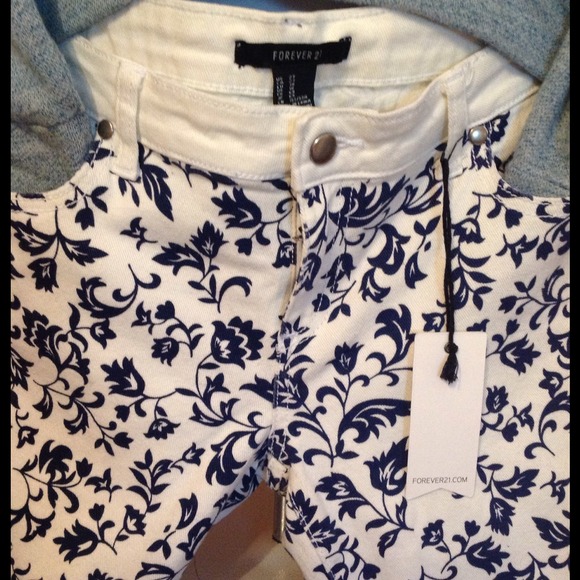 ♥BUNDLE Sold*♥***Forever 21