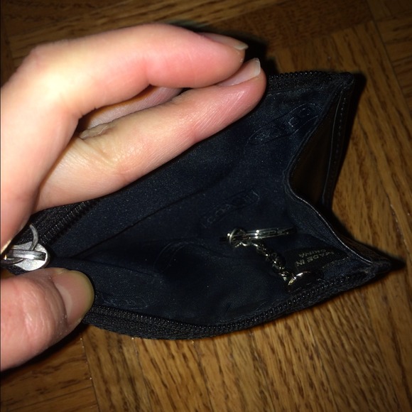 Coach Skinny Wallet - Picture 4 of 4