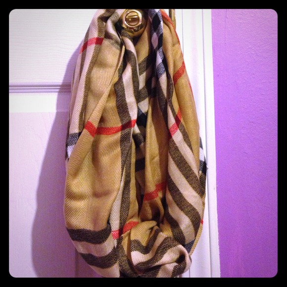 Burberry Accessories - Host pick Infinite style  Burberry scarf