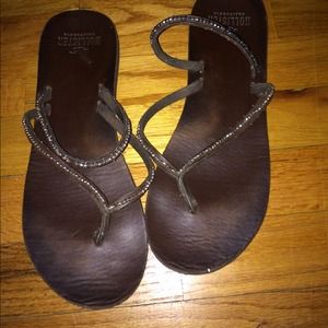 Hollister flip flips