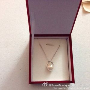 Pearl necklace 💯Authentic