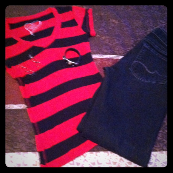 DONATED Black "No Boundaries" boot cut jeans!! 🌹