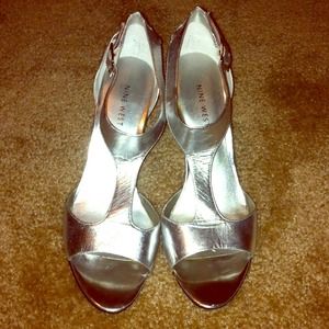 Nine West open toe heels