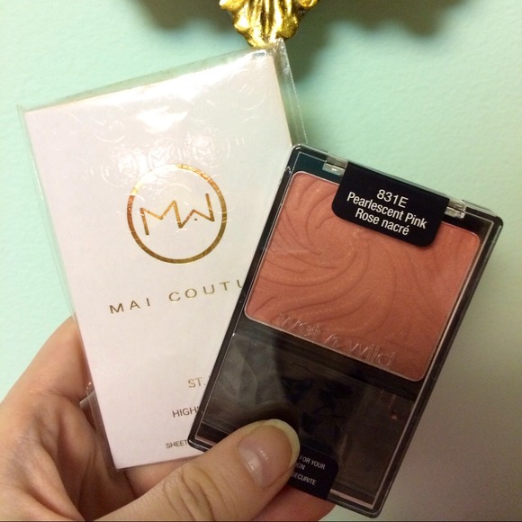 Maybelline Eyeshadow Bundle, Blush, Mascara, Liner - Picture 3 of 4