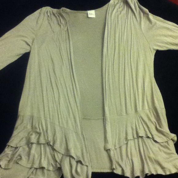 Kirra sweater