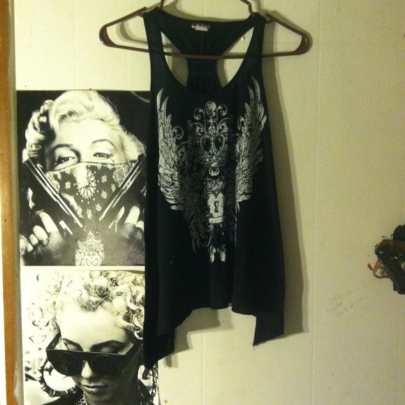 Tank - Picture 1 of 3