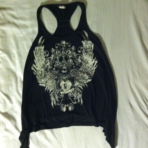 Tank - Picture 3 of 3