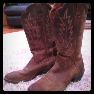 👢ARIAT BOOTS!!! 👢