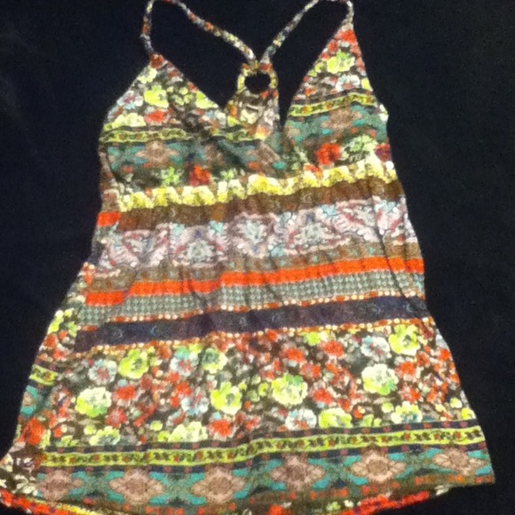 Unique floral tank