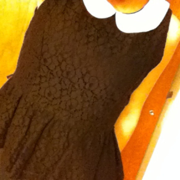 Lace peplum top!