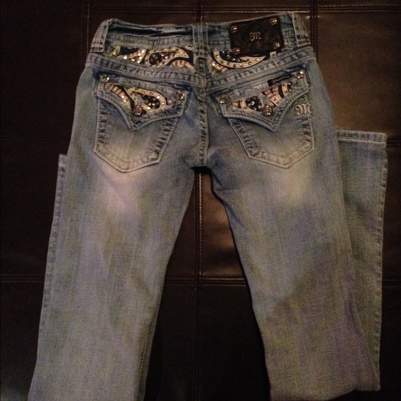 Miss me Jeans "oN hOlD"!🚫🚫