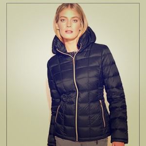 SALE!Michael Kors packable puffer coat!