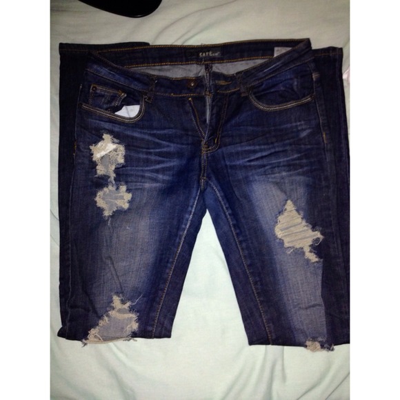 Dark Blue Distressed Skinny Jeans
