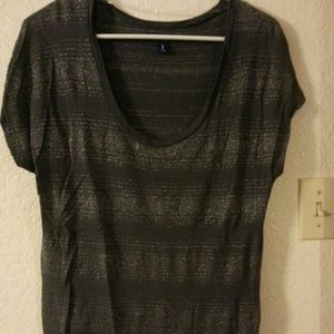 Old navy grey and silver top