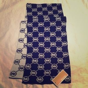 Michael Kors scarf