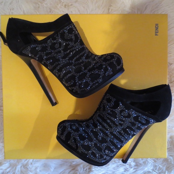 ✨HOST PICK✨ Brand new in box FENDI beaded booties - Picture 4 of 5