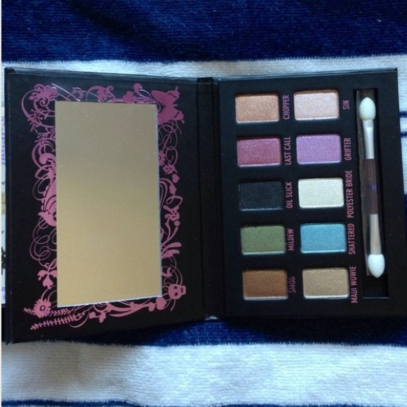 Urban Decay  Other - Authentic Urban Decay Eyeshadow AMMO Palette