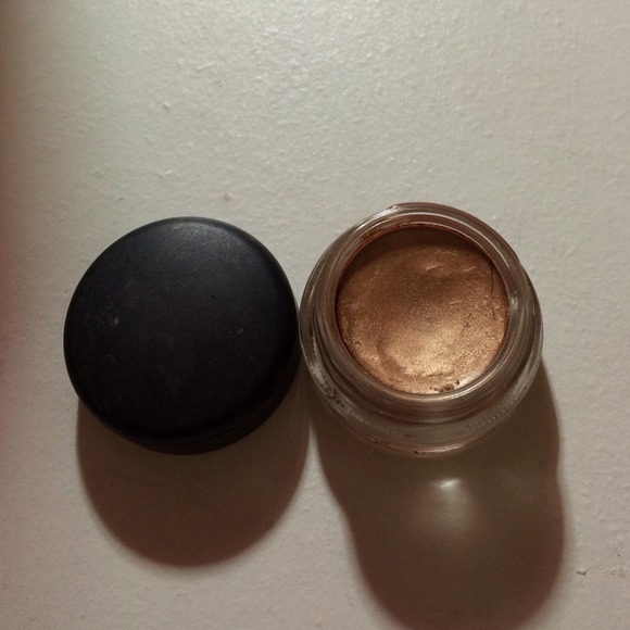 Mac paint pot