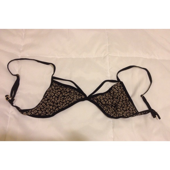 Brandy Melville Natalie Bralette
