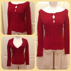 AE red sweater