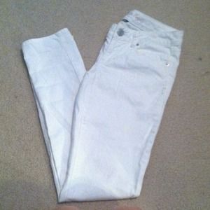 White American eagle skinny jeans
