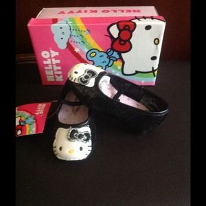 🌺BRAND NEW ❗️HELLO KITTY GLITTER SHOES❗️🌺