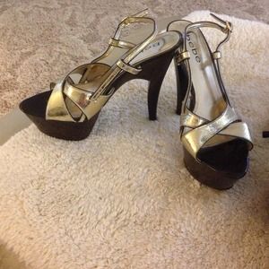Gold heels with wood looking sole
