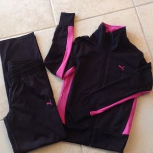 Puma sweat suit
