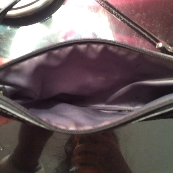 AUTHENTIC BLACK W/ BLACK SEQUINS COACH WRISTLET! - Picture 3 of 4