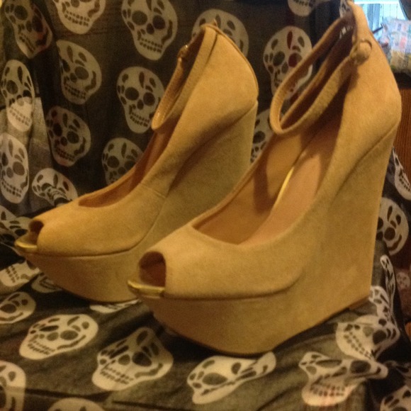 Tan wedge heels