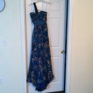 Patterned blue gown