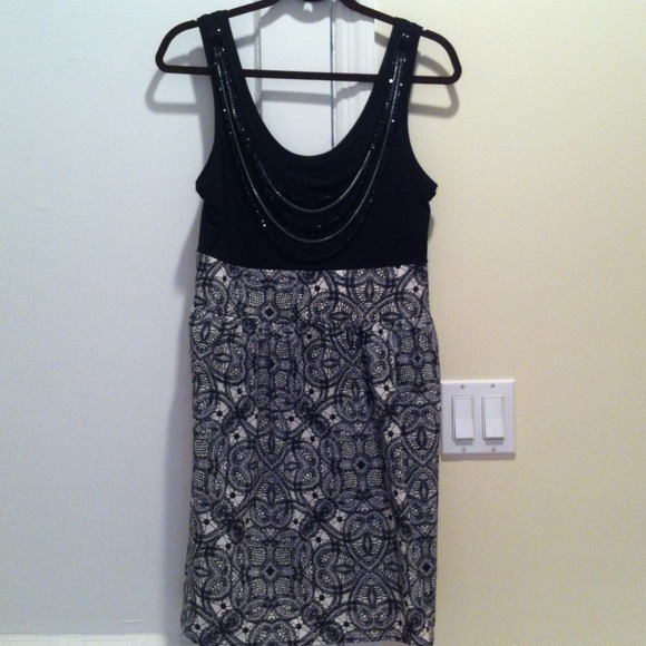 Express Dresses & Skirts - Express black and white dress