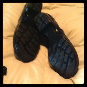 More pictures of brown BOC's