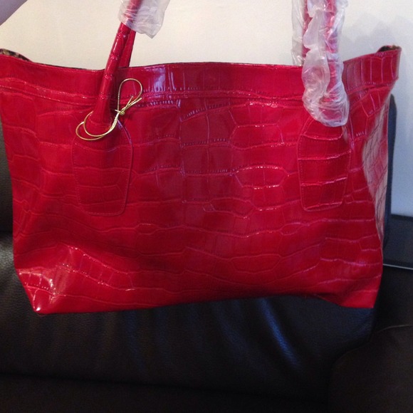 Handbag - Picture 2 of 3