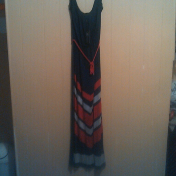 Really cute maxi from Kardashisn Kollection