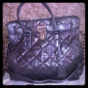 SOLD‼️Michael Kors Hamilton handbag!