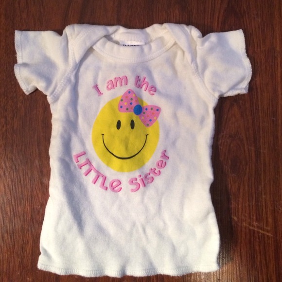 BABY GIRL T SHIRT