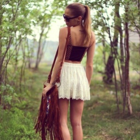 Dresses & Skirts - ❗SALE❗New Cream Flower Lace Skater Skirt