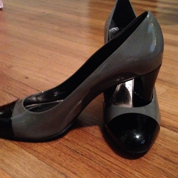 Ann Taylor size 9
