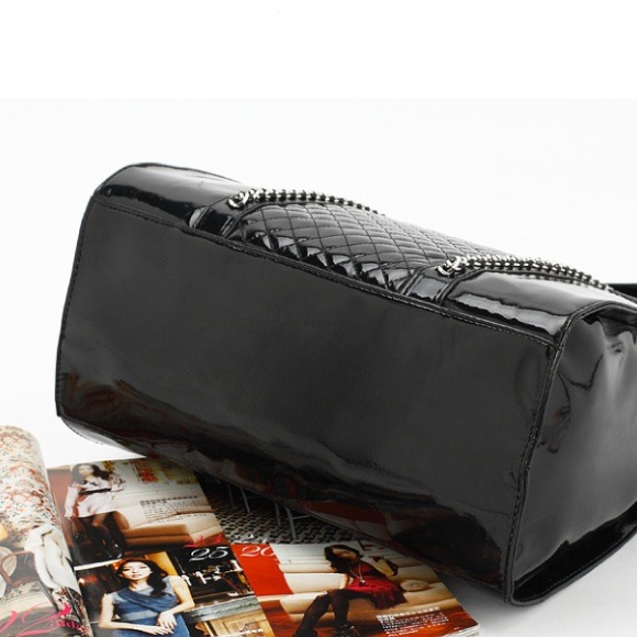 Bags - Black Mango Purse Bags - Black Mango Purse