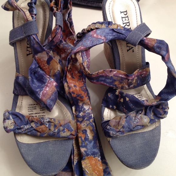 Shoes - Picture 2 of 2