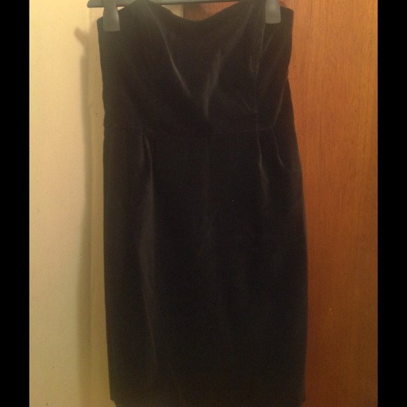 🎁Club Monaco Velvet Dress🎁