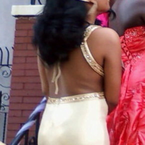 Evening gown - Picture 4 of 4