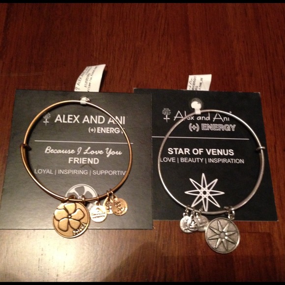 🚫SOLD🚫2 Alex and ani bracelets NWT